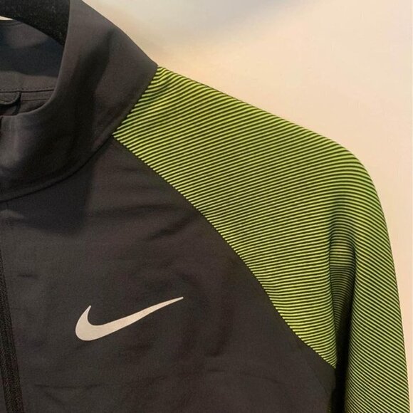 NIKE dry fit lightweight jacket. Full zip. Size medium. Neon/black. Back… - Picture 2 of 11